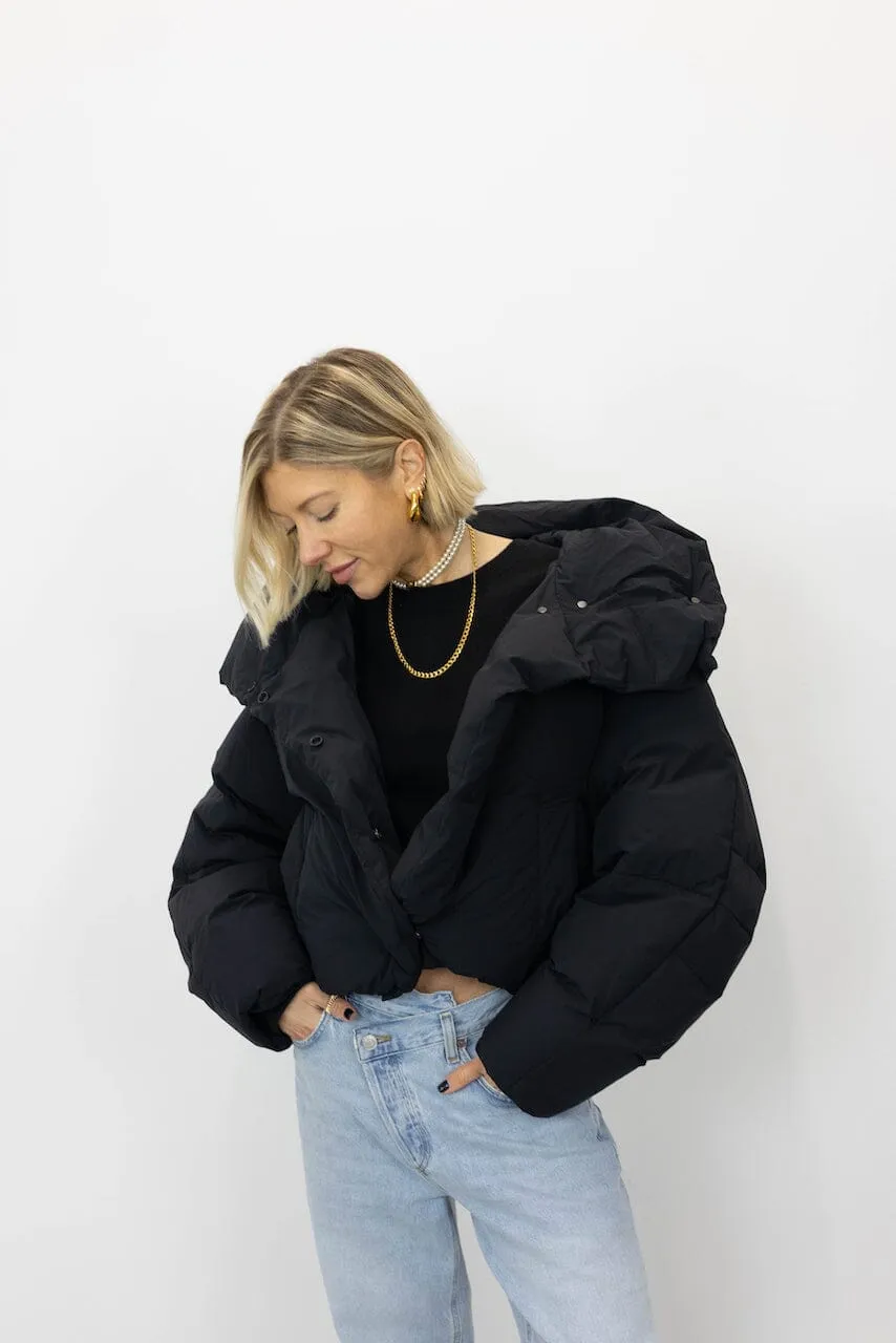 OVERSIZED HOODED PUFFER JACKET